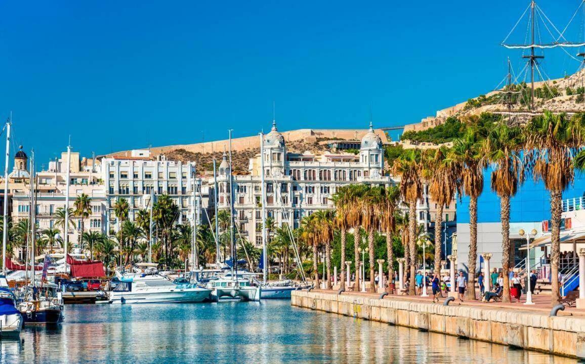 Rambla Suite Estudio Alicante Exteriér fotografie